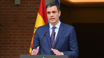 Comunicado de España tras el ataque de Milei a Pedro Sánchez: Infundado