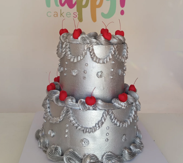 La historia detrás de la tremenda torta del cumpleaños de Tini Stoessel: la pastelera que la hizo