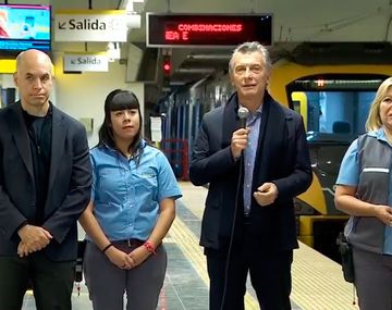 Macri inauguró la nueva estación de la línea H: Dan ganas de venirse a vivir acá