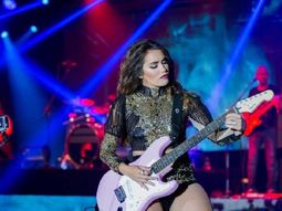 Lali Espósito generó polémica en el Día de la Mujer
