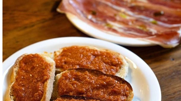 Este emblemático bodegón fue reconocido como Patrimonio Cultural de la Ciudad. Este emblemático bodegón fue reconocido como Patrimonio Cultural de la Ciudad.