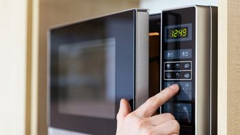 Los supermercados en los que se pueden encontrar microondas en oferta.