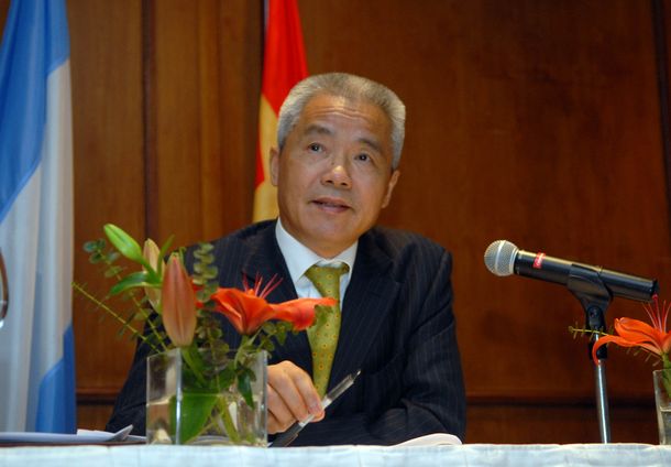 China negó presiones a la Argentina por los saqueos