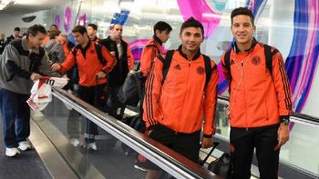 tras un largo viaje desde japon, el plantel de river ya esta en el pais tras un largo viaje desde japon, el plantel de river ya esta en el pais