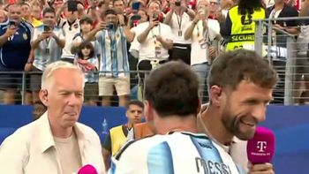 converso: thomas müller eligio entre messi y cristiano y explico el motivo converso: thomas müller eligio entre messi y cristiano y explico el motivo