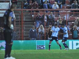 racing vencio con lo justo a argentinos juniors y le dio algo de aire a mostaza merlo racing vencio con lo justo a argentinos juniors y le dio algo de aire a mostaza merlo