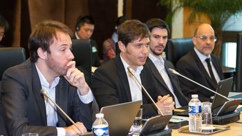 a su regreso de paris, kicillof brinda detalles del acuerdo a su regreso de paris, kicillof brinda detalles del acuerdo