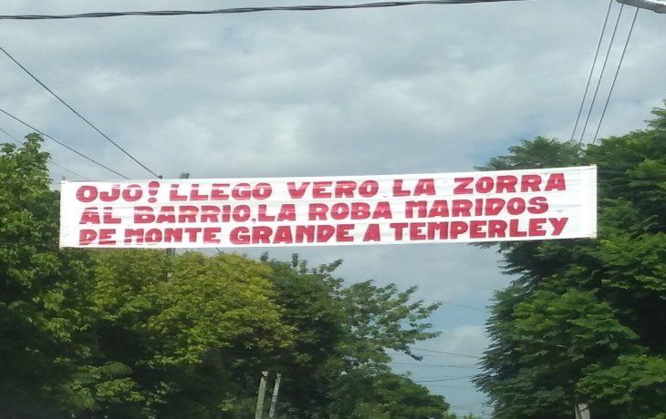 La roba maridos de Monte Grande a Temperley: el pasacalles que es viral