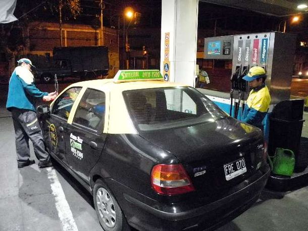 Se normaliza el abastecimiento de nafta