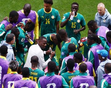 Revelan insólito error en Senegal: el médico de la Selección era ginecólogo