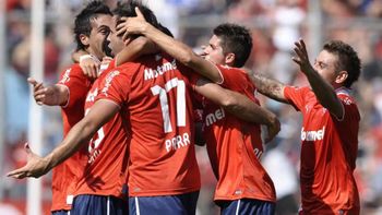escandalo: detuvieron a a dos exfutbolistas de independiente escandalo: detuvieron a a dos exfutbolistas de independiente