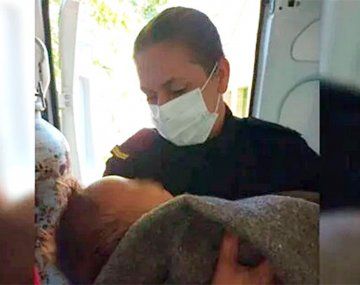 Policía salvó a un bebé con maniobras de RCP en Misiones