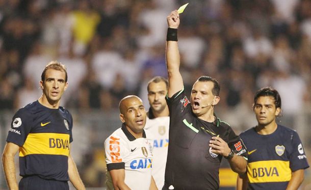 Pitana firmó un comunicado apoyando al árbitro acusado de favorecer a Boca