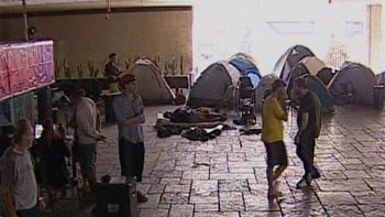 polemica por una toma y un acampe en el centro cultural san martin polemica por una toma y un acampe en el centro cultural san martin