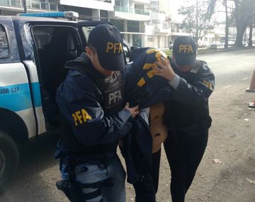 Patricia Cantreras cuando era detenida.