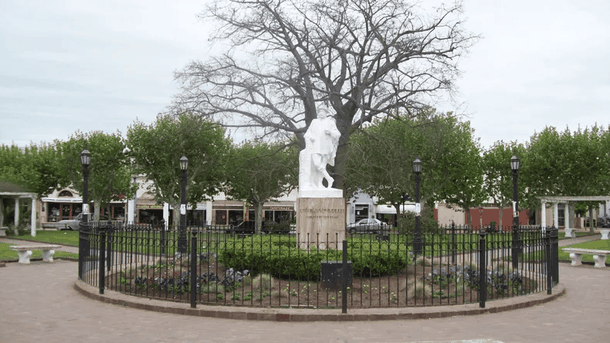 La escapada de Buenos Aires para comer un rico asado frente a la laguna o las mejores plazas. La escapada de Buenos Aires para comer un rico asado frente a la laguna o las mejores plazas.