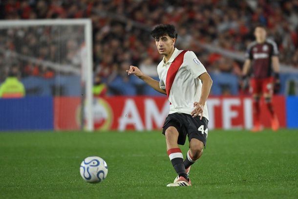 Lucas Silva, una de las promesas de River que Chacho Coudet puso en cancha. Lucas Silva, una de las promesas de River que Chacho Coudet puso en cancha. 