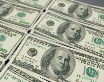 El dólar cerró a $38