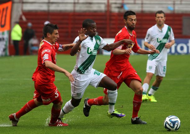 Huracán venció a Banfield por penales y está en cuartos