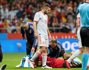 El arquero asustó a todos al ser reemplazado