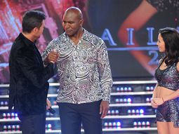 Evander Holyfield no aguantó las críticas del jurado y renunció al Bailando 2016