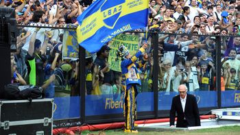 unos 5 mil hinchas recibieron a bianchi en la bombonera unos 5 mil hinchas recibieron a bianchi en la bombonera