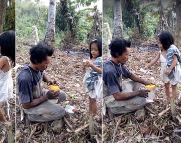 Tiene 5 años y guía a su padre ciego al trabajo