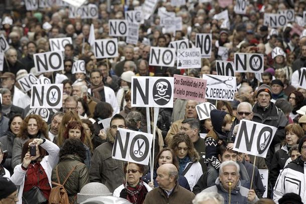 España: por la crisis muchos apenas llegan a fin de mes