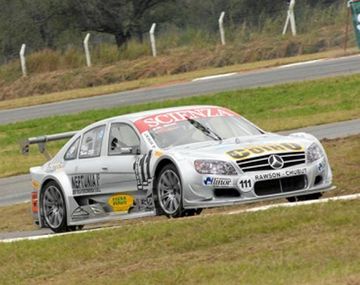 Silva se quedó con la victoria en la final del Top Race