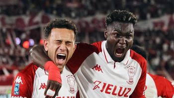 en otro cruce de urgencias, estudiantes y huracan chocan en rio cuarto en otro cruce de urgencias, estudiantes y huracan chocan en rio cuarto