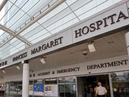 Confirman el primer muerto en Hong Kong por el coronavirus: ya son 427 las víctimas fatales