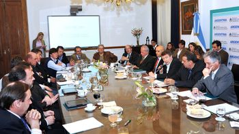 buscan mejorar la competitividad de los productores buscan mejorar la competitividad de los productores