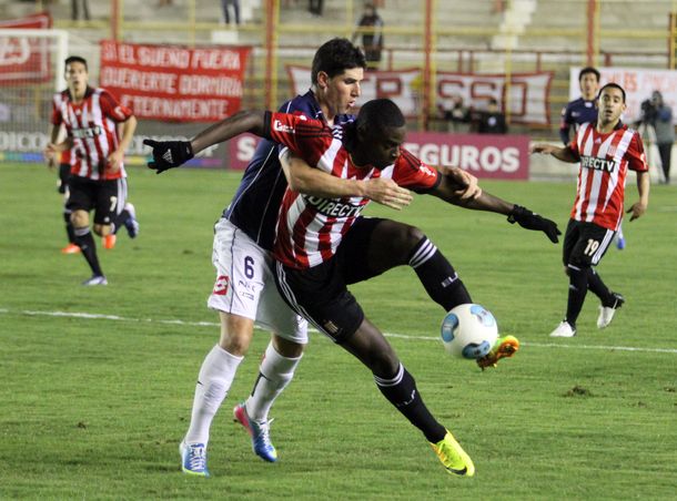 Estudiantes venció a Quilmes y está en cuartos de final