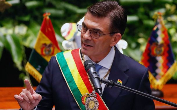 Presidente de Bolivia Rodrígo Paz. Presidente de Bolivia Rodrígo Paz.