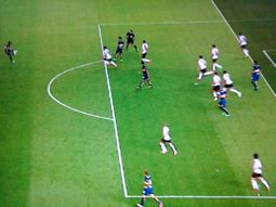 una semi condicionada por los fallos arbitrales: mira las ayudas que tuvo river una semi condicionada por los fallos arbitrales: mira las ayudas que tuvo river