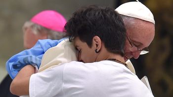 el papa hablo con una radio comunitaria: quiero jovenes que se animen a sonar el papa hablo con una radio comunitaria: quiero jovenes que se animen a sonar