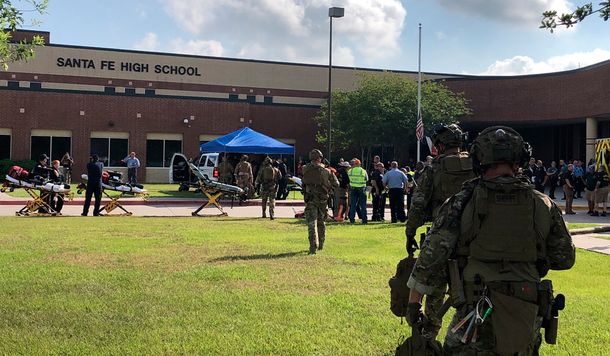 Tiroteo en una escuela de Texas: hay al menos 10 muertos