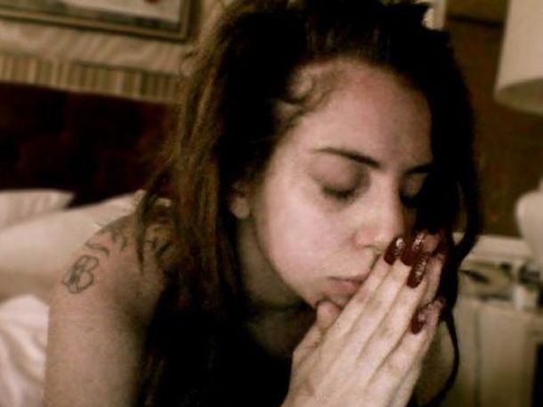 Lady Gaga pidió perdón por haber suspendido sus shows