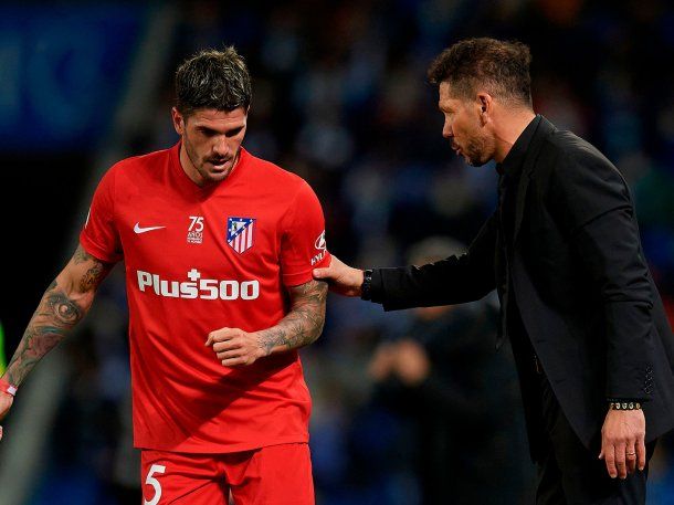 Escándalo con De Paul y Tini Stoessel: ¿Simeone cómplice?