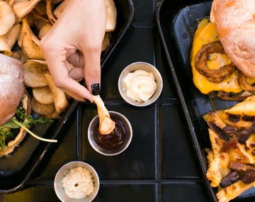 Día de Internacional de la Hamburguesa: ¿cuáles son las mejores opciones para comer en la Ciudad?