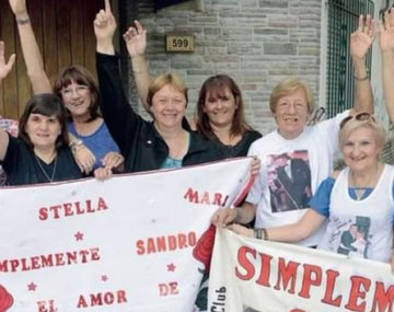 Las Nenas de Sandro llaman a votar a Sergio Massa