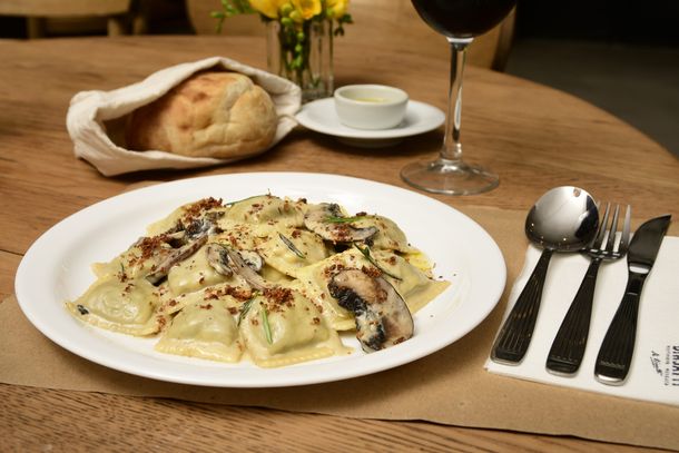 El restaurante de cocina italiana que homenajea la historia familiar con un sello 100% artesanal