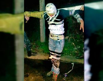 Seis años de cárcel para el comisario que crucificó a un detenido