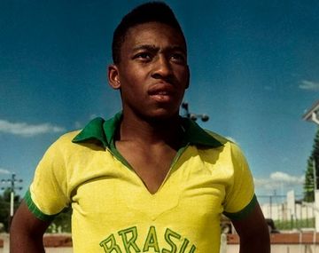 Series y películas que puedes ver para recordar a Pelé