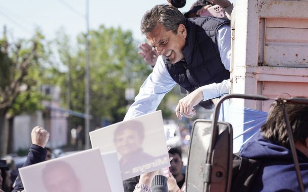 El Partido Socialista anunció su apoyo a Sergio Massa en el balotaje