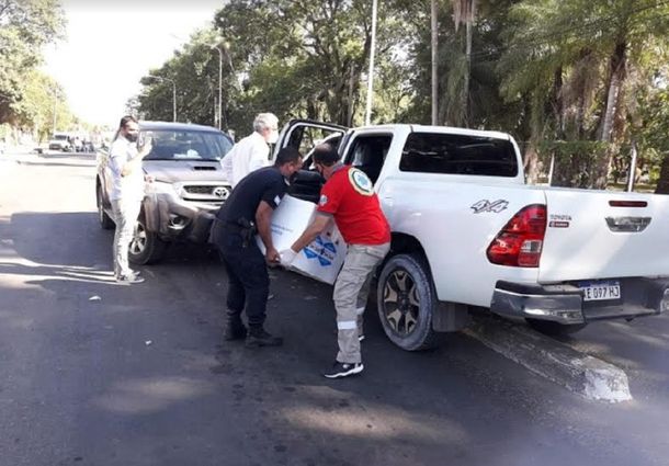 Exigen la renuncia del Ministro de Salud de Corrientes: Estaba sacando vacunas del circuito oficial