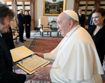 Javier Milei y el papa Francisco.