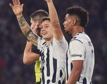 Talleres le ganó a River en Córdoba y la LPF arde