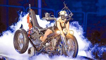 el impactante show que brindo lady gaga en river el impactante show que brindo lady gaga en river