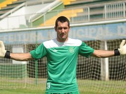 Nivaldo, arquero suplente de Chapecoense Nivaldo, arquero suplente de Chapecoense